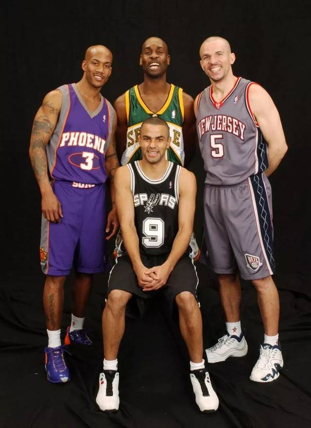 球队已具备 球队已具备