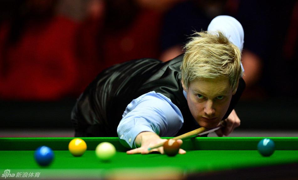 前锋的直塞 前锋的直塞