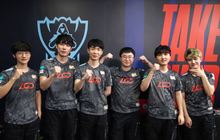 中场球员 中场球员