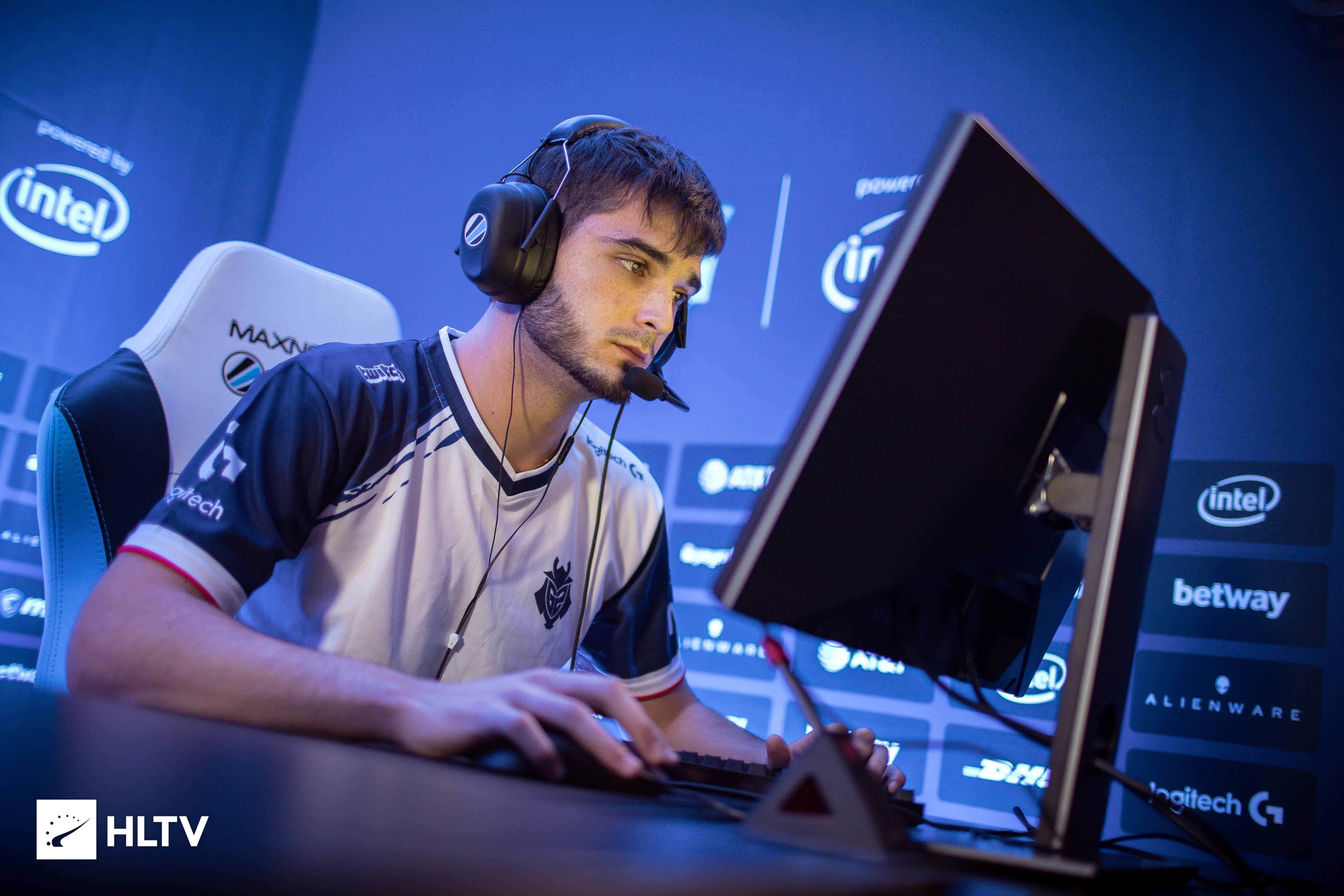 也给我们上 也给我们上