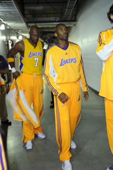 赛后更衣室 赛后更衣室