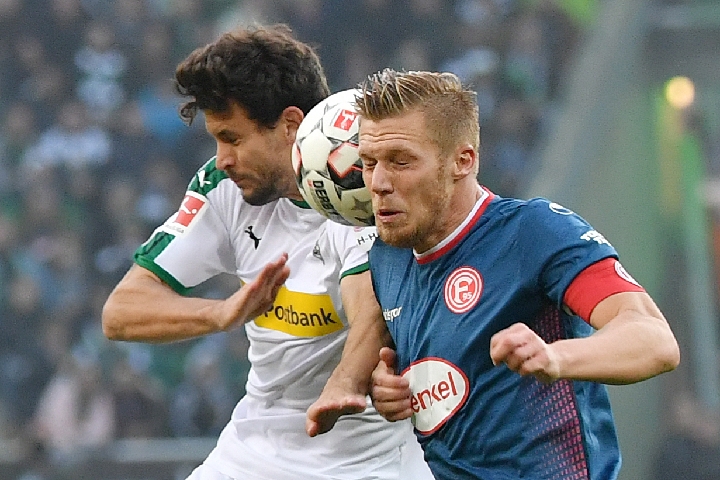 此球不仅是 此球不仅是